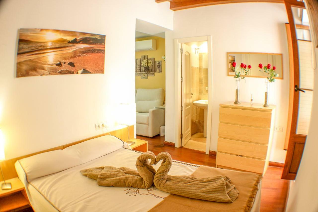 Appartement Calle Santa Marina 6 Sevilla