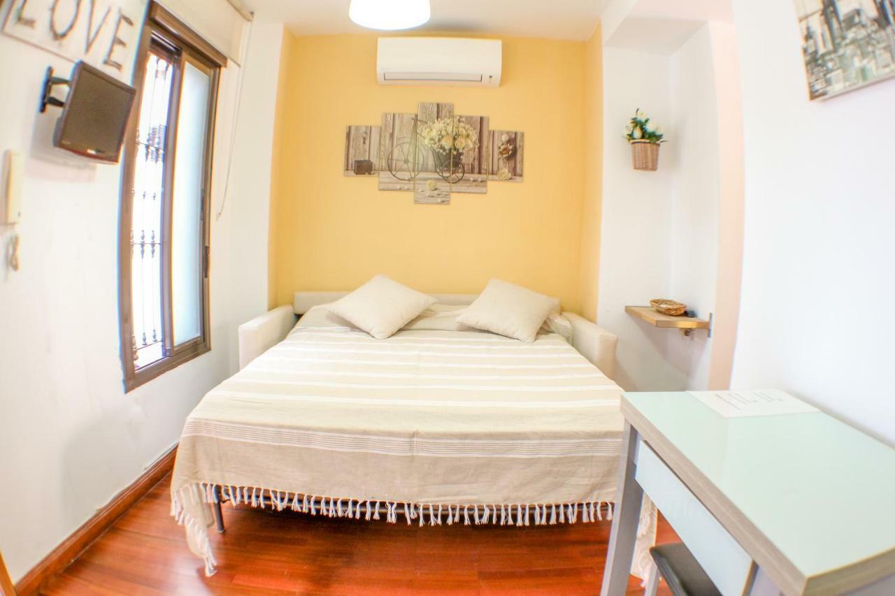 Calle Santa Marina 6 Appartement Sevilla